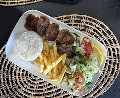 ANTİOCHİA fish&meat (Balık&Köfte Ekmek) - image 3