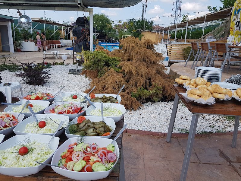 Aqua Beach Snagov Piscină Restaurant