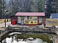 B&D Fast Food Slanic Moldova - image 4