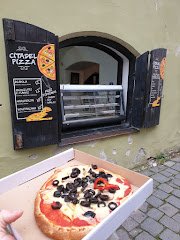 Citadel pizza - image 8