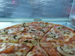 Corner Pizza Bacau - image 9