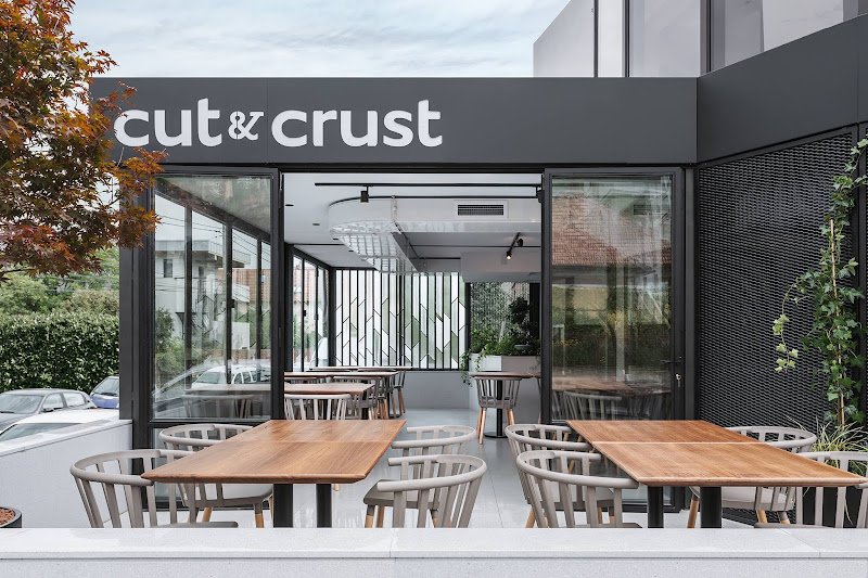 Cut & Crust