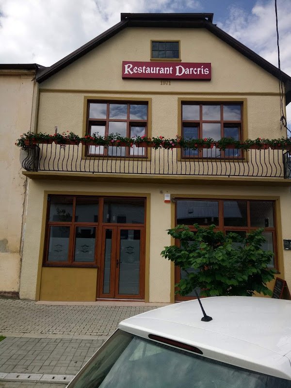 Darcris Restaurant