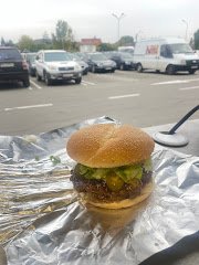 Drip Burgers - Food Truck - image 3