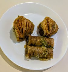 Emre Baklava Baneasa Mall - image 4