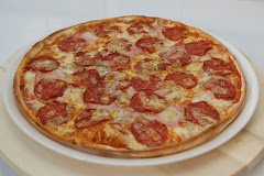 Gemenii Pizza - image 3