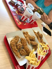 KFC Baia Mare Value Centre - image 10