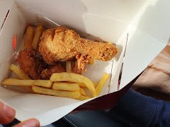 KFC Baia Mare Vivo! - image 6