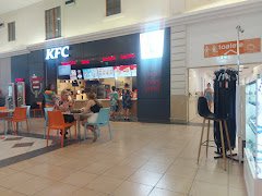 KFC Cora Lujerului - image 3