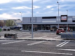 KFC Drive-Thru Giurgiu Shopping Park - image 6