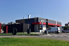 KFC Slobozia Drive-Thru - image 9