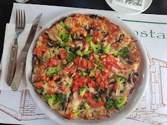 La Costa pizzeria - image 10