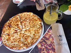 La Costa pizzeria - image 4