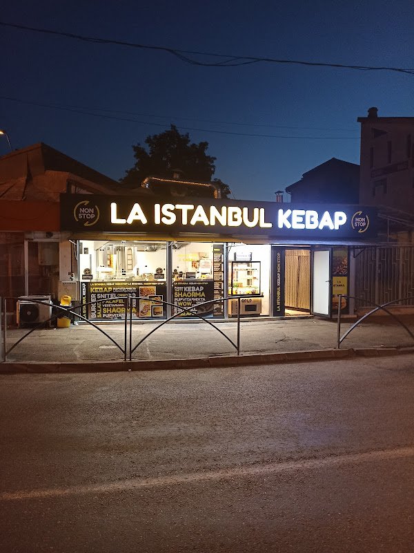 La İstanbul kebap Jiului