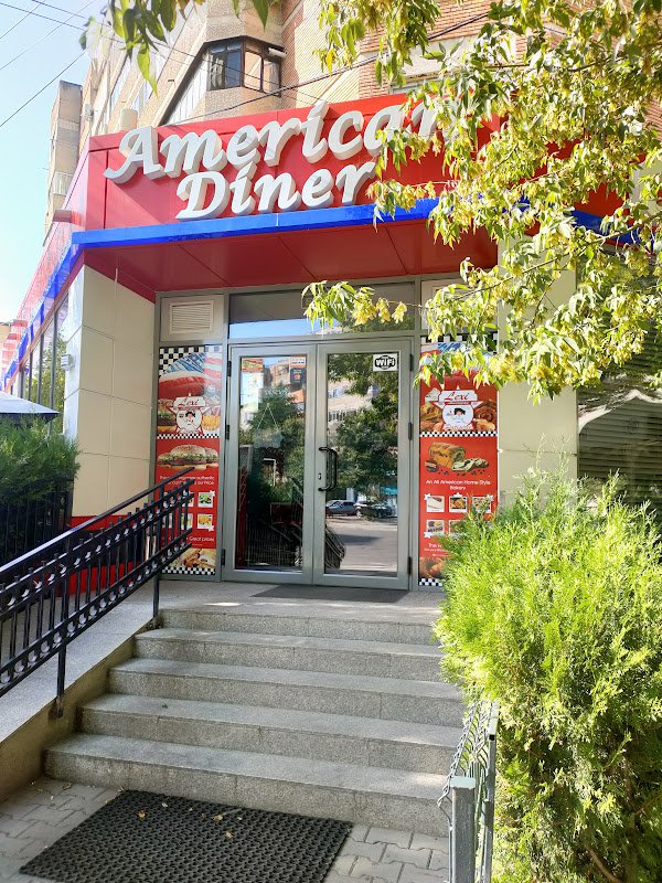 Lexi American Diner