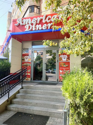Lexi American Diner