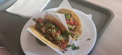 Los Tacos - image 2