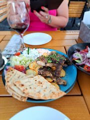 Naxos Greek Taverna - image 4