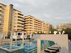 Phoenicia Holiday Resort - image 12