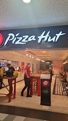 Pizza Hut - image 5