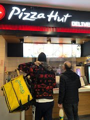 Pizza Hut Delivery Colentina - image 8