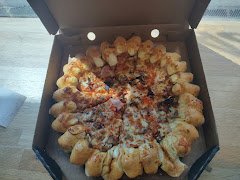 Pizza Hut Delivery Rahova - image 10