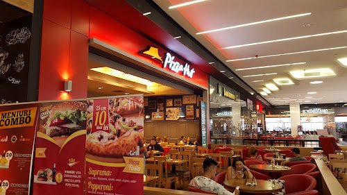 Pizza Hut Mega Mall