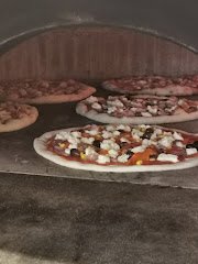 Pizzeria IzZa - image 7