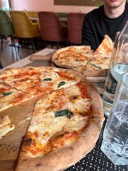 Pizzeria IzZa - image 8