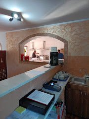 Pizzeria la Motan Corali - image 2