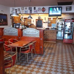 Pizzeria Quattro Stagioni - image 8