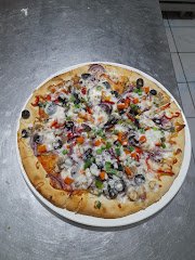 Pizzeria Via Venetto - image 2