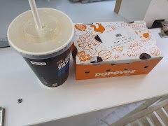 Popeyes - image 9