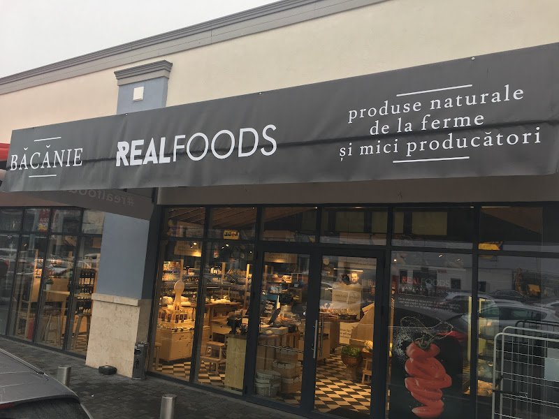 Real Foods Pipera-Plaza