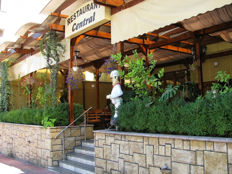 Restaurant Central