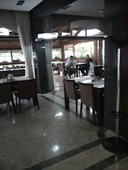 Restaurant Lescaci Oil - image 5