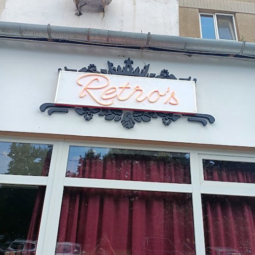 Restaurant Retro's