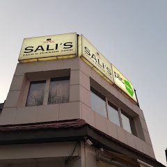 Sali's Fast-Food Medgidia - image 9