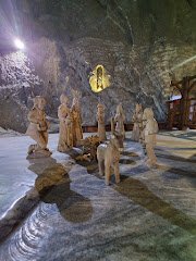 Salt Mine Praid - image 3