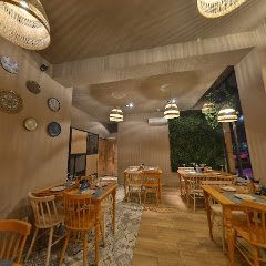 Souvlaki Bar - image 1