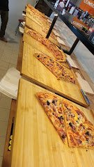 Stage Pizza Brasov - image 12