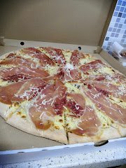 Strapizza - image 6