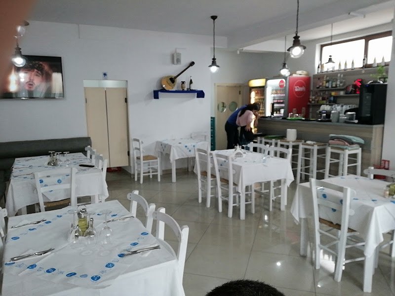 Taverna Santorini