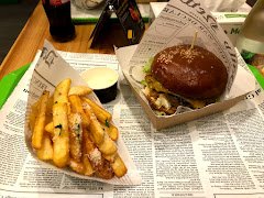 Umami Burgers & More - image 2