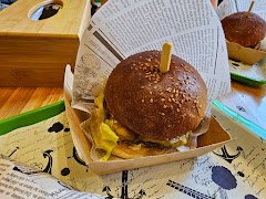 Umami Burgers & More - image 6